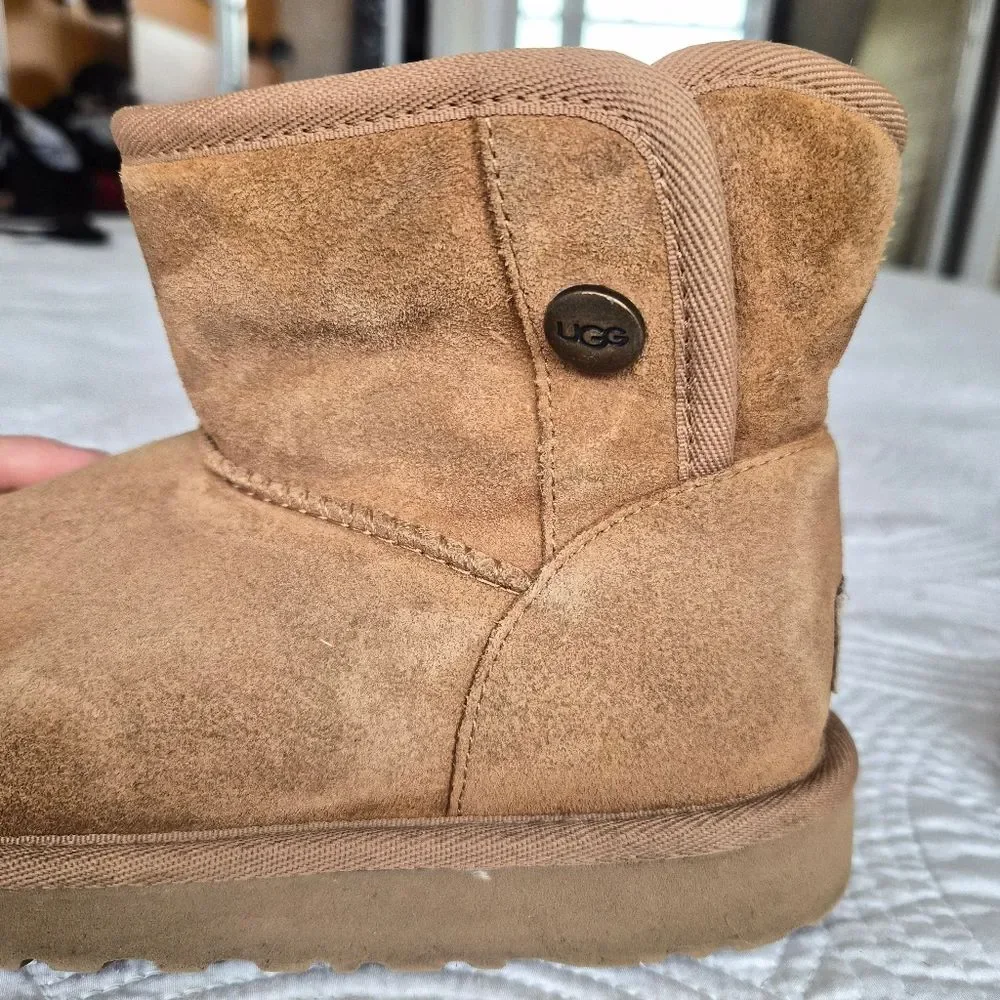 UGG overall fair
